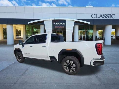 New 2026 GMC Sierra 2500 Denali w/ Denali Reserve Package AWD/4WD image 5
