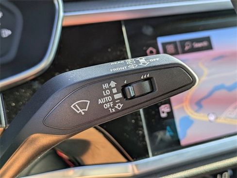 Used 2019 Audi Q3 2.0T Prestige w/ Prestige Package image 30