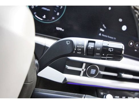 Used 2025 Hyundai Santa Fe Calligraphy image 21