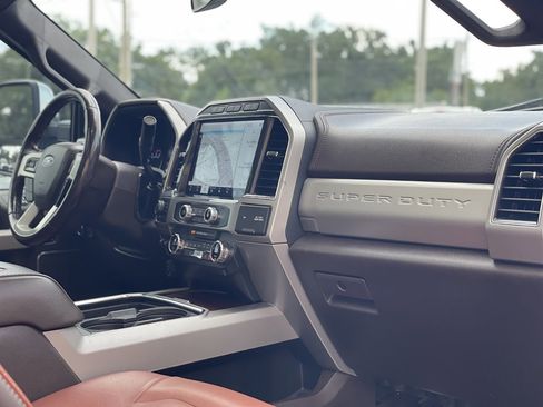 Used 2022 Ford F250 King Ranch w/ King Ranch Ultimate Package AWD/4WD image 17