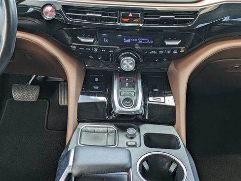 Used 2022 Acura MDX FWD w/ Technology Package image 18