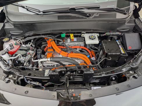 New 2027 Chevrolet Bolt LT w/ Comfort Package image 15