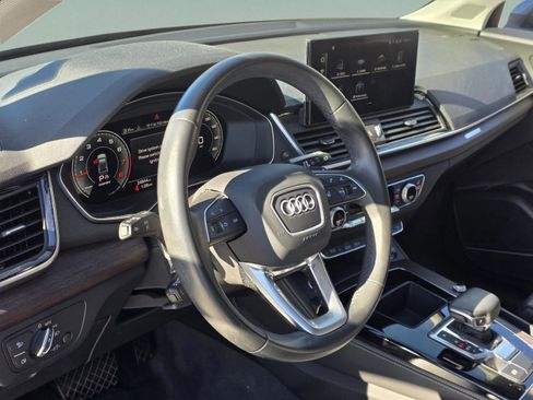 Used 2023 Audi Q5 2.0T Premium Plus w/ Premium Plus Package image 11