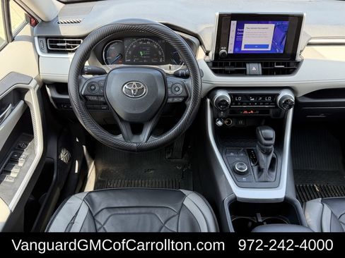 Used 2024 Toyota RAV4 XLE w/ Convenience Package AWD/4WD image 12