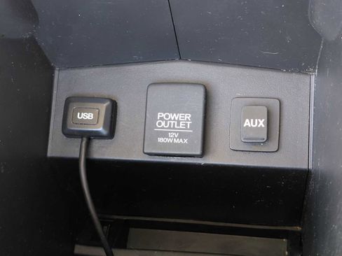 Used 2016 Honda CR-V LX image 33