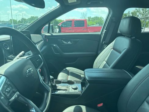 Used 2024 Chevrolet Blazer RS w/ Enhanced Convenience Package FWD image 32