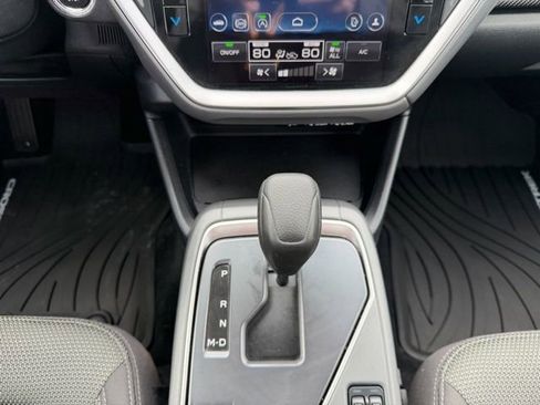 Used 2024 Subaru Crosstrek 2.0i Premium image 17