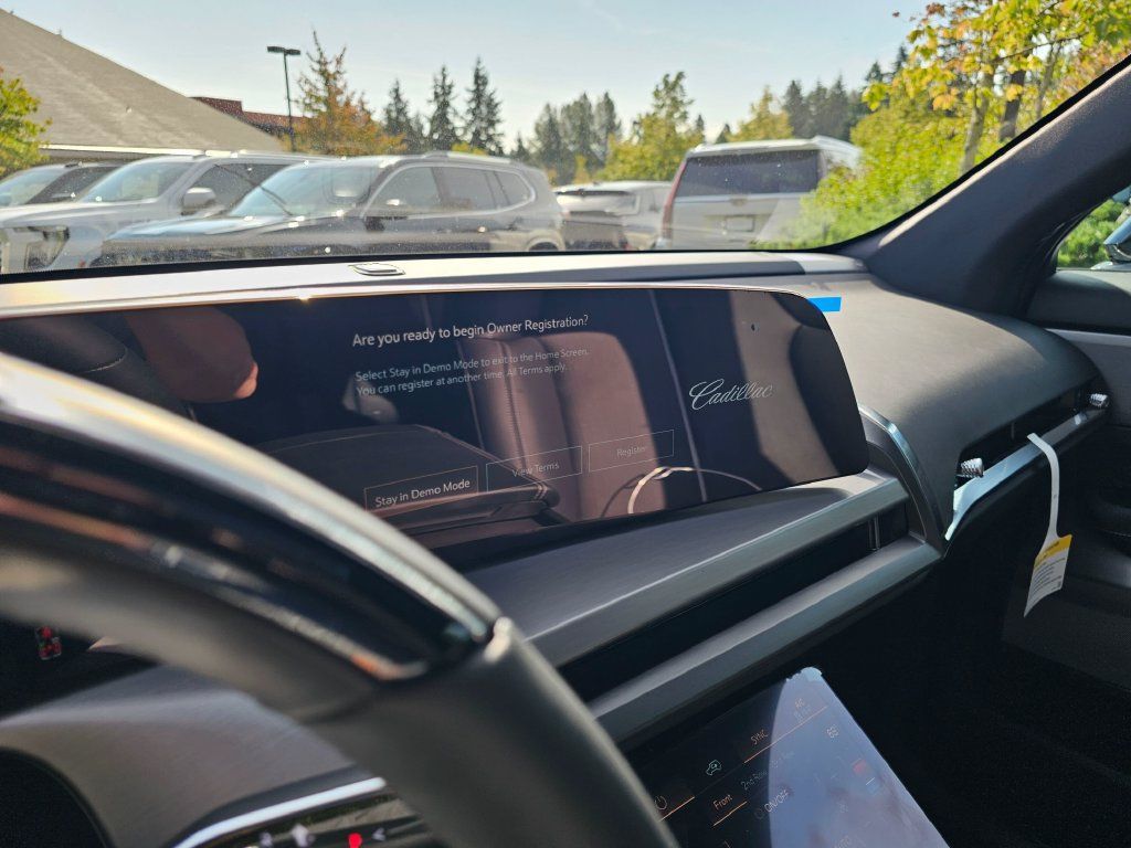 New 2027 Cadillac Vistiq Luxury AWD/4WD image 27