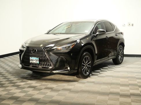 Certified 2025 Lexus NX 350 350 Base image 3
