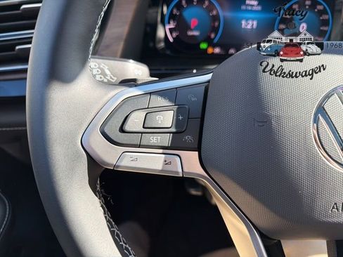 New 2026 Volkswagen Atlas SE image 15