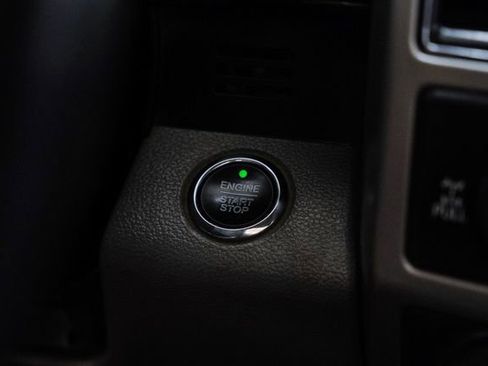 Used 2019 Ford F150 Lariat w/ Equipment Group 502A Luxury image 19