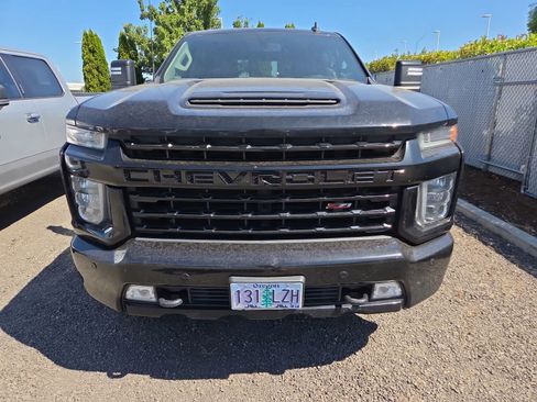 Used 2021 Chevrolet Silverado 2500 LT w/ Midnight Edition AWD/4WD image 5