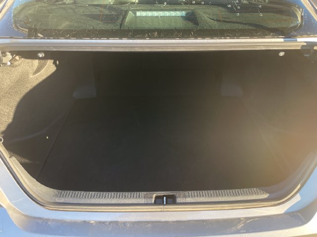 Used 2025 Toyota Camry SE FWD image 23