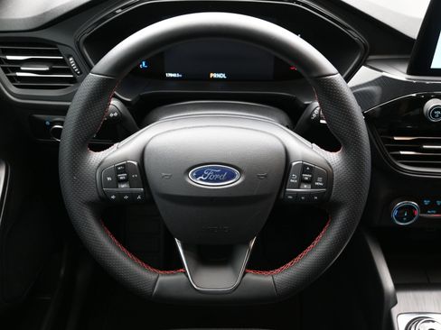 Used 2025 Ford Escape ST-Line AWD/4WD image 15