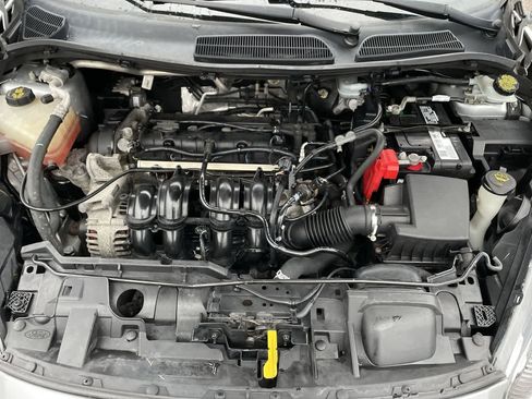 Used 2017 Ford Fiesta SE image 27