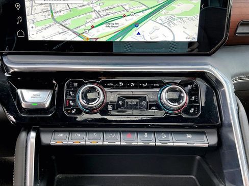 Used 2023 GMC Sierra 1500 Denali Ultimate image 19