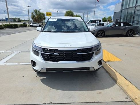 Used 2026 Kia Seltos LX FWD image 9