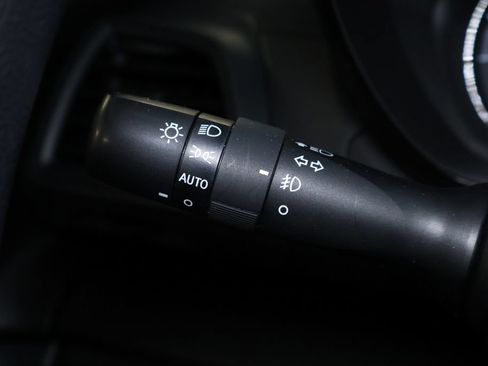 Used 2022 Subaru Impreza 2.0i Premium AWD/4WD image 24
