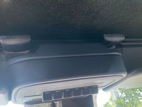 Used 2024 Ford Bronco Wildtrak AWD/4WD image 11