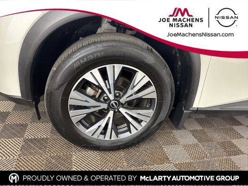 Certified 2023 Nissan Rogue SV image 26