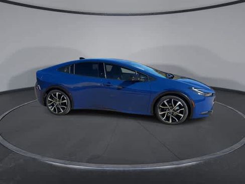 New 2026 Toyota Prius XSE image 9