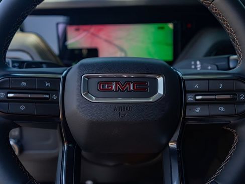 New 2026 GMC Yukon AT4 w/ AT4 Premium Package AWD/4WD image 7