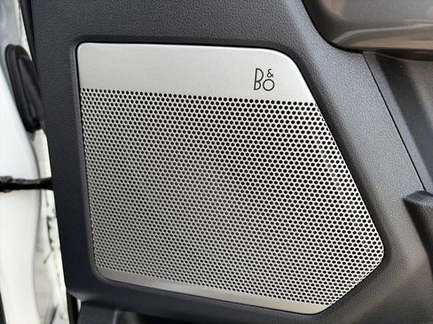 Used 2023 Ford F150 XLT image 16