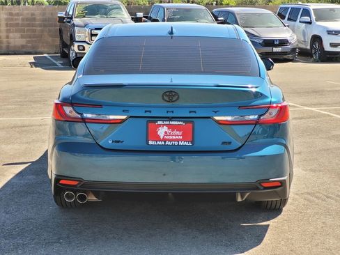 Used 2026 Toyota Camry SE w/ Convenience Package FWD image 6