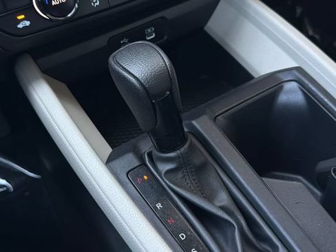 Certified 2023 Honda Accord EX image 25