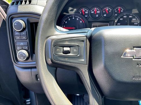 Used 2019 Chevrolet Silverado 1500 Custom Trail Boss w/ Custom Convenience Package AWD/4WD image 23