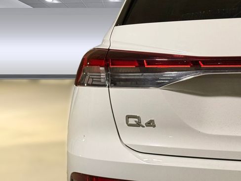 Certified 2024 Audi Q4 e-tron Premium Plus w/ Premium Plus image 12