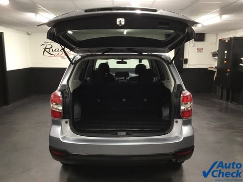 Used 2016 Subaru Forester 2.5i Premium w/ All-Weather Package AWD/4WD image 12