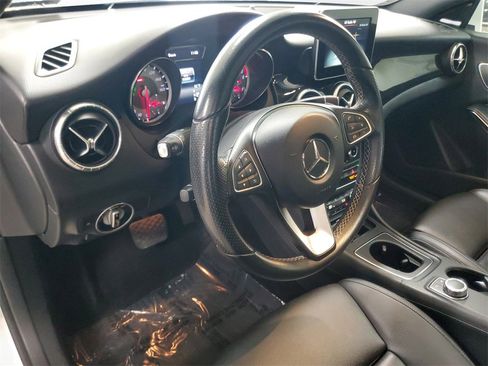 Used 2016 Mercedes-Benz CLA 250 CLA 250 image 12