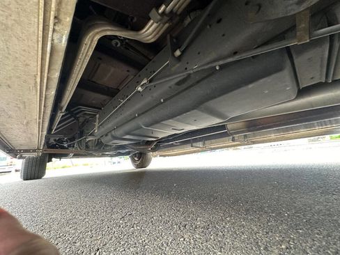 Used 2010 Ford E-350 and Econoline 350 XL image 35