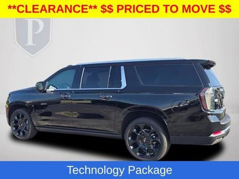 New 2026 Chevrolet Suburban High Country AWD/4WD image 11