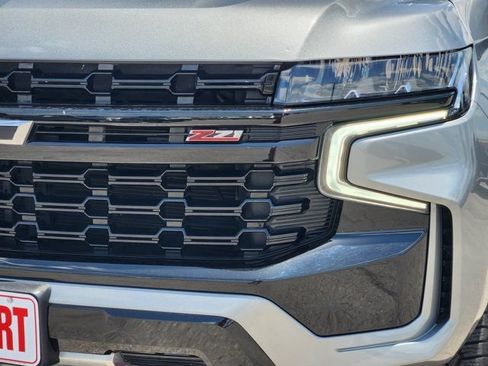 Used 2024 Chevrolet Tahoe Z71 w/ Luxury Package AWD/4WD image 11