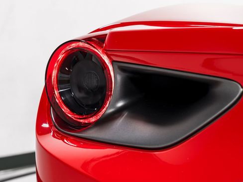 Used 2018 Ferrari 488 GTB image 49