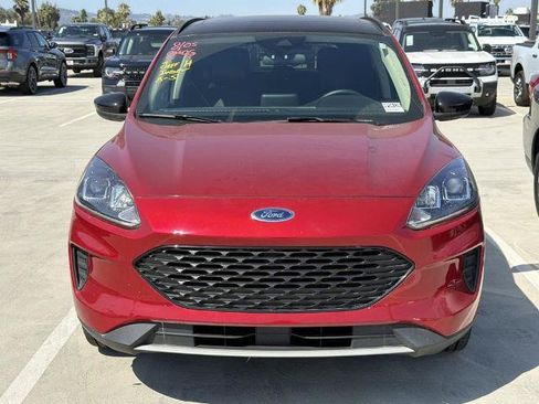 Certified 2020 Ford Escape SE Sport AWD/4WD image 5