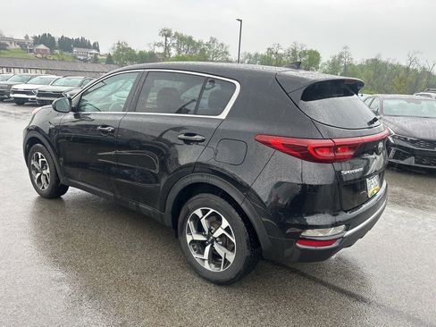 Used 2022 Kia Sportage LX AWD/4WD image 4