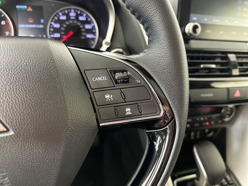 Used 2024 Mitsubishi Eclipse Cross SE AWD/4WD image 16