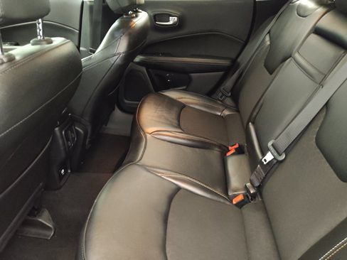 Used 2020 Jeep Compass Latitude FWD image 18