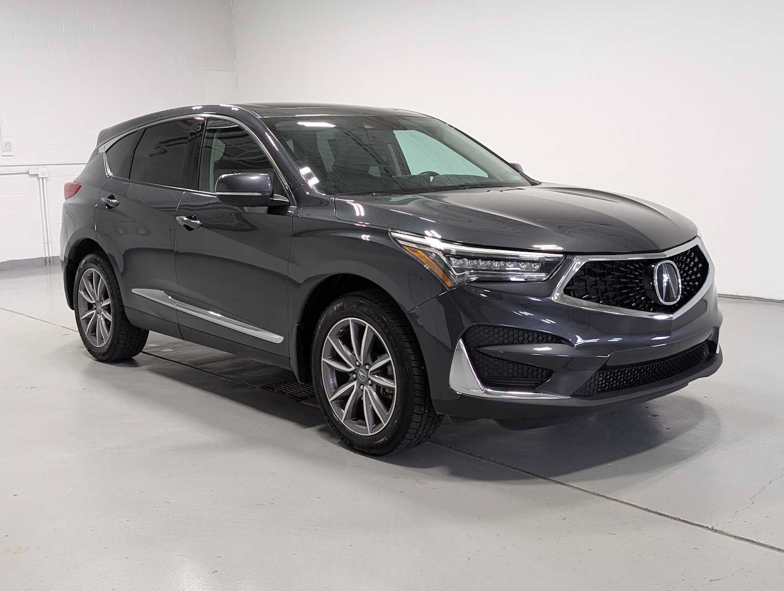 Used 2019 Acura RDX w/ Technology Package AWD/4WD image 6