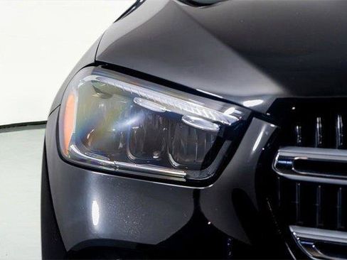 Used 2024 Mercedes-Benz GLE 450 4MATIC w/ Winter Package image 20