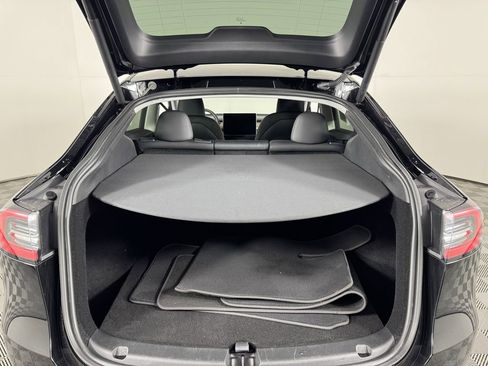 Used 2023 Tesla Model Y Long Range image 22