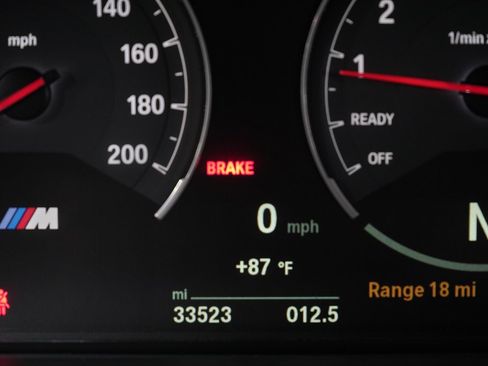 Used 2018 BMW M3 RWD image 35