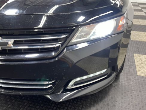 Used 2019 Chevrolet Impala Premier FWD image 26