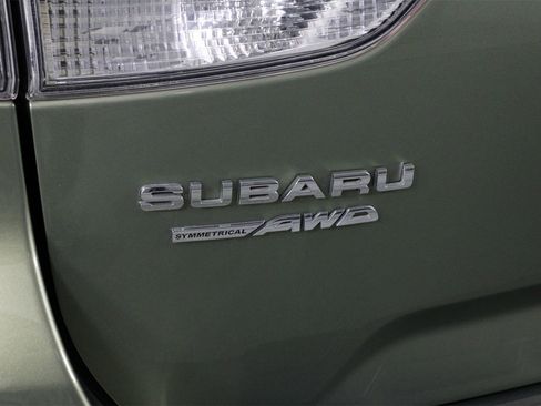Used 2020 Subaru Forester Limited image 22