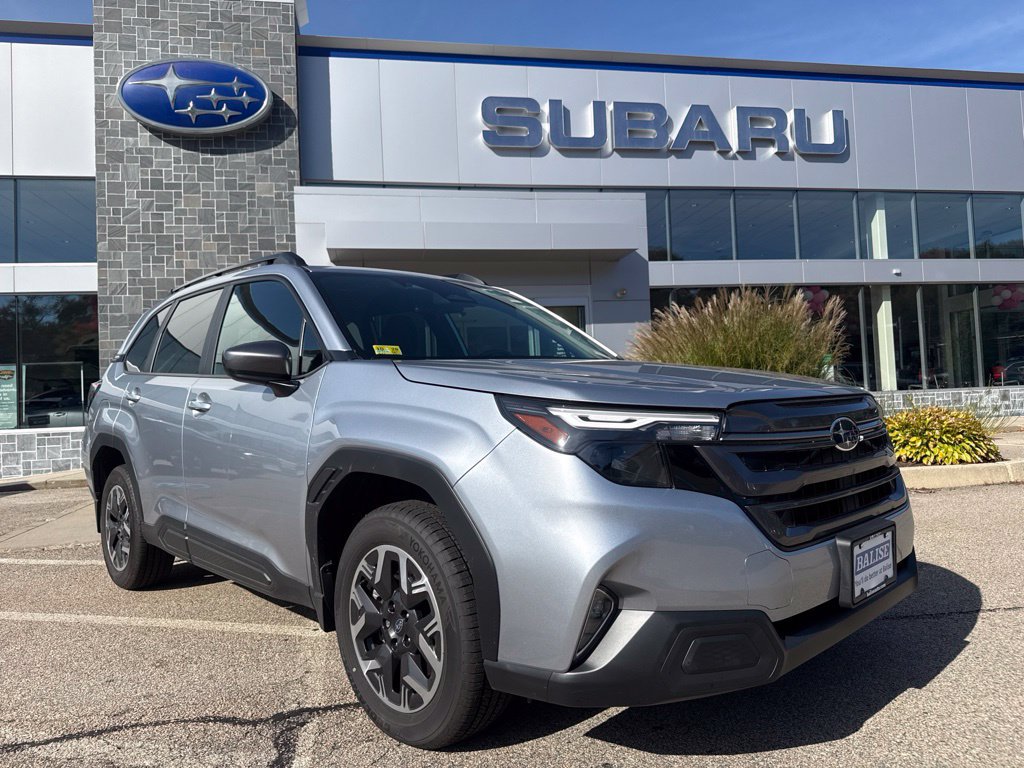 Used 2026 Subaru Forester Premium AWD/4WD image 1