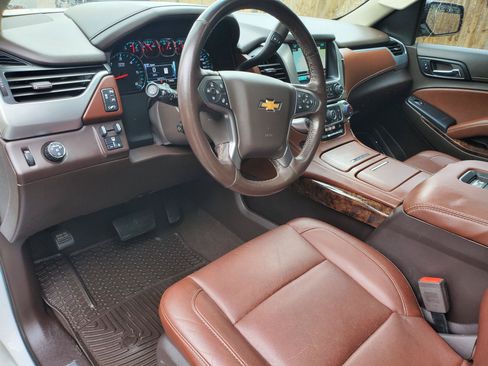 Used 2020 Chevrolet Tahoe Premier RWD image 19