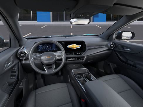 New 2026 Chevrolet Equinox LT w/ Convenience Package II image 15